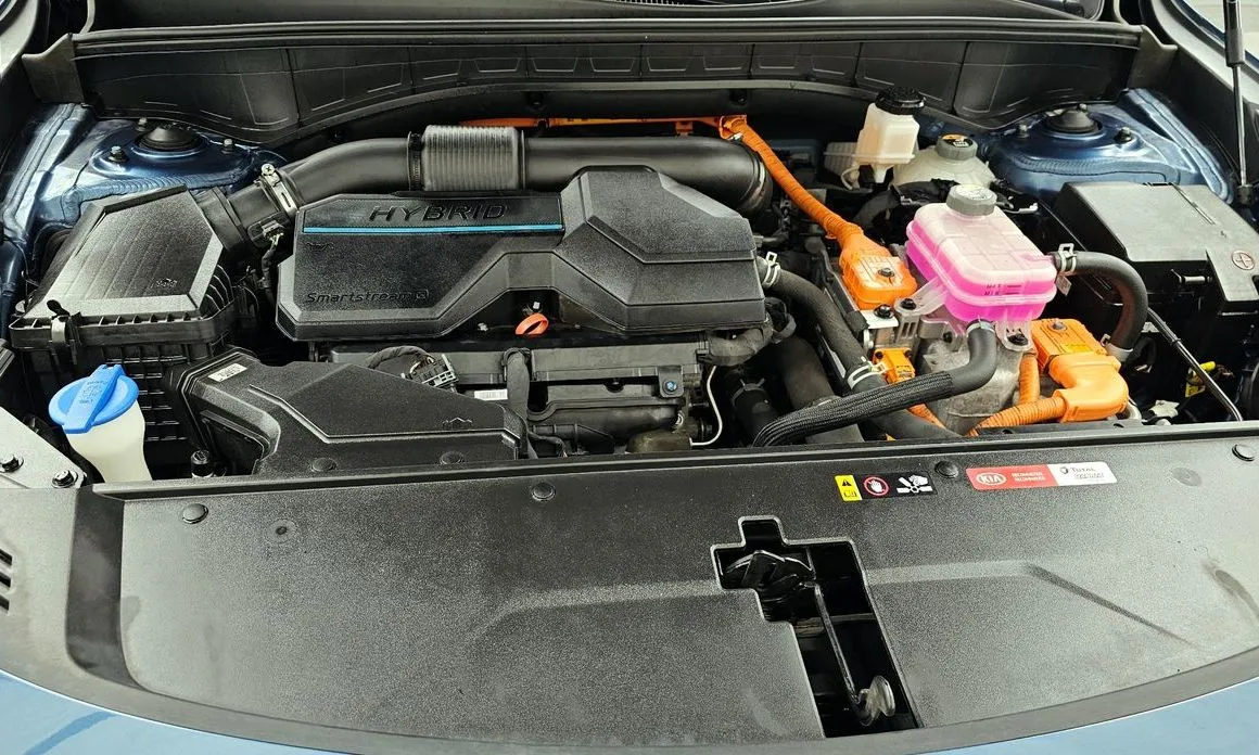 Kia Sorento — фото 6