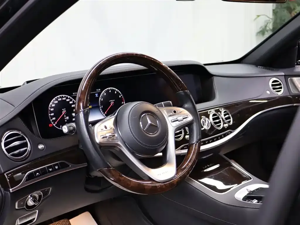 Mercedes-Benz S-Class — фото 10