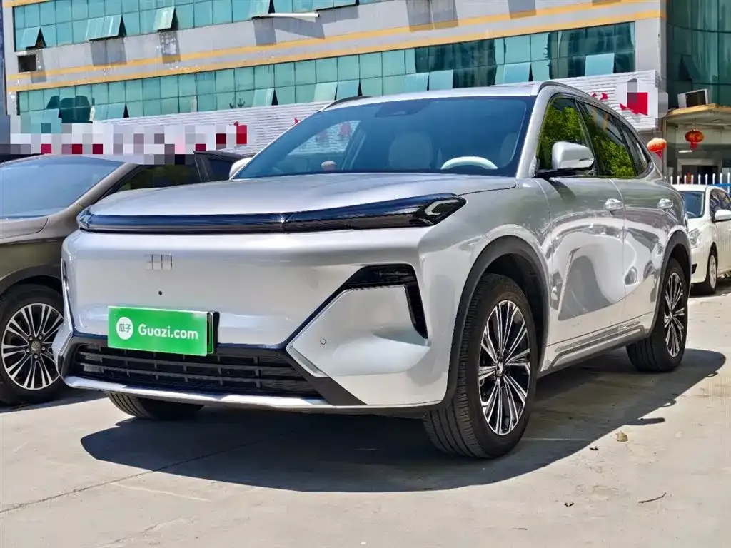 Geely Galaxy Xingjian 7 — фото 1