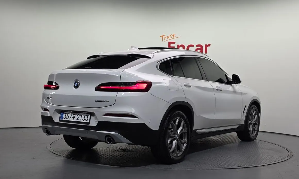 BMW X4 — фото 4