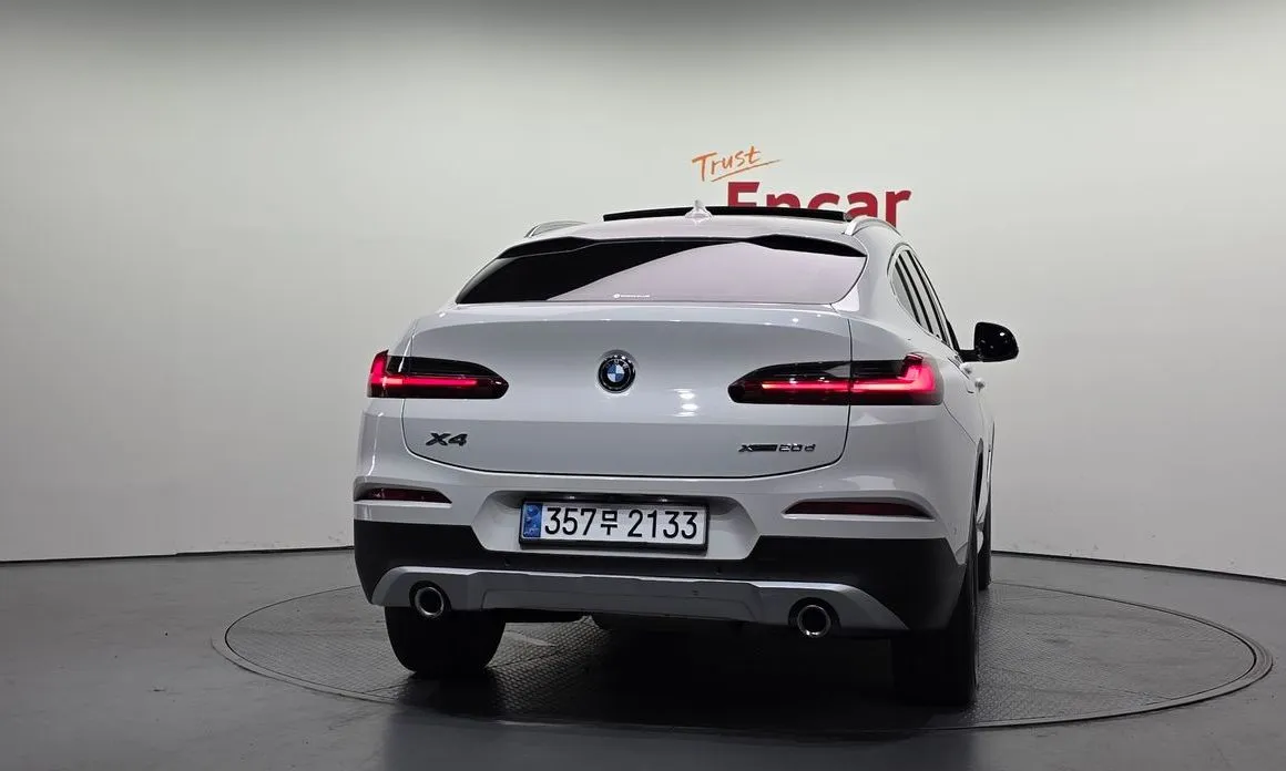 BMW X4 — фото 2