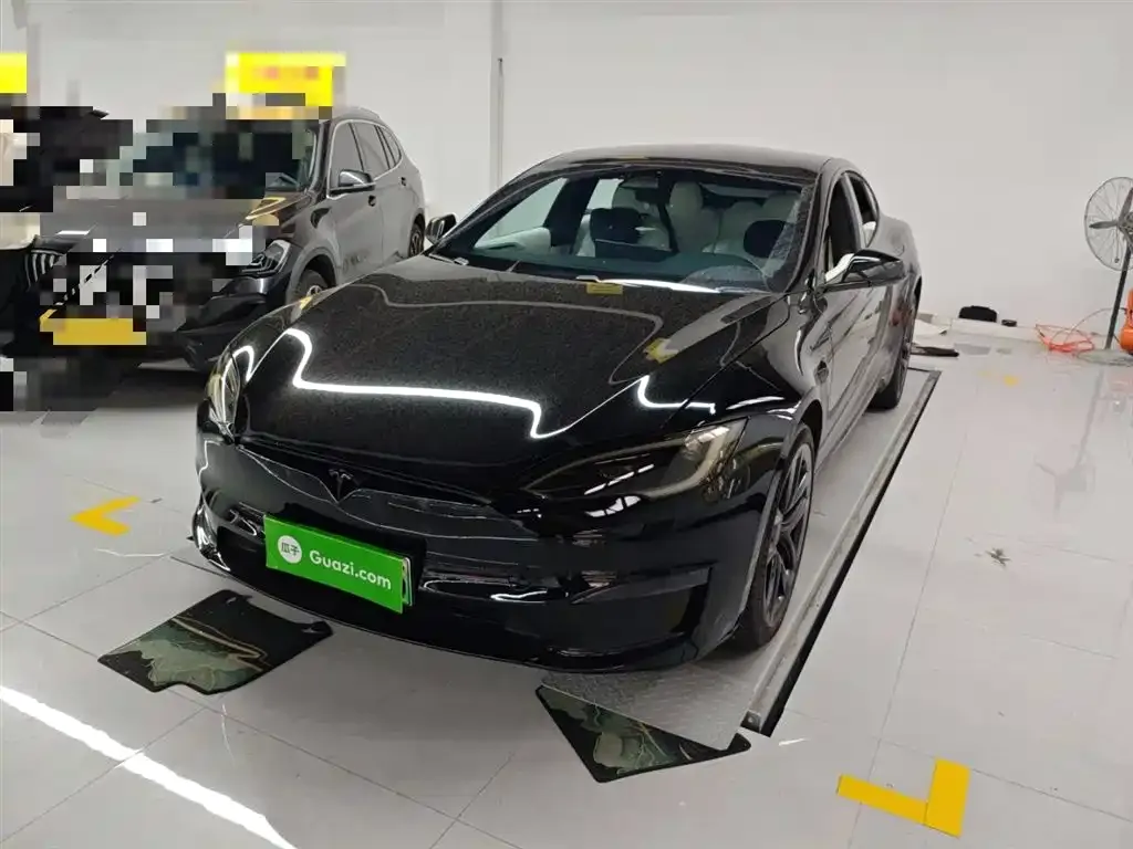Tesla Model S — фото 6