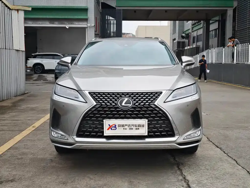 Lexus RX — фото 2