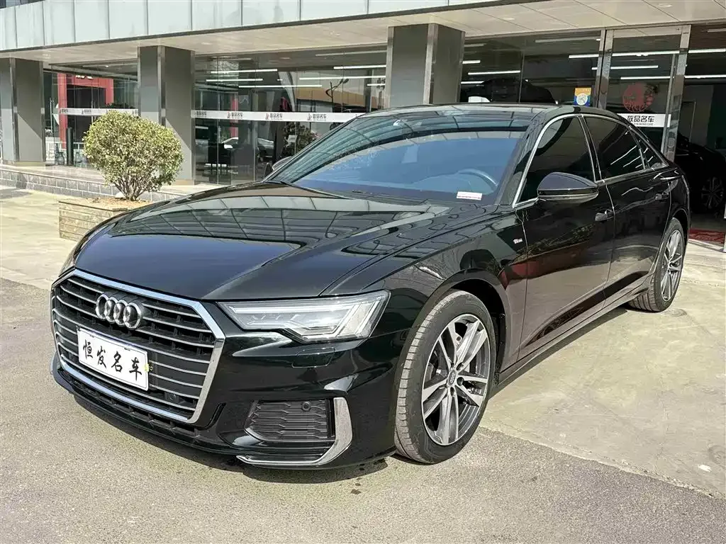 Audi A6L — фото 9