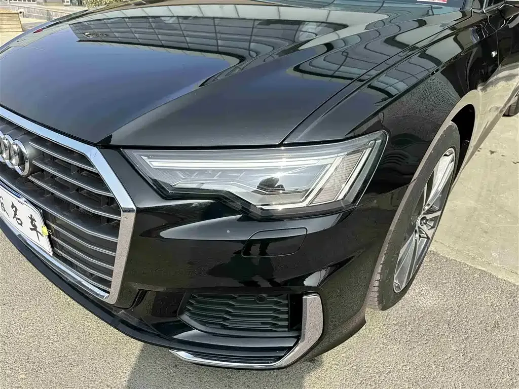 Audi A6L — фото 5