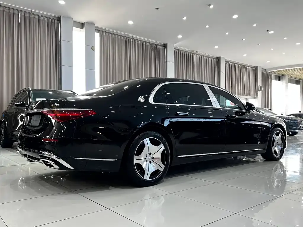 Mercedes-Benz S-Class — фото 2