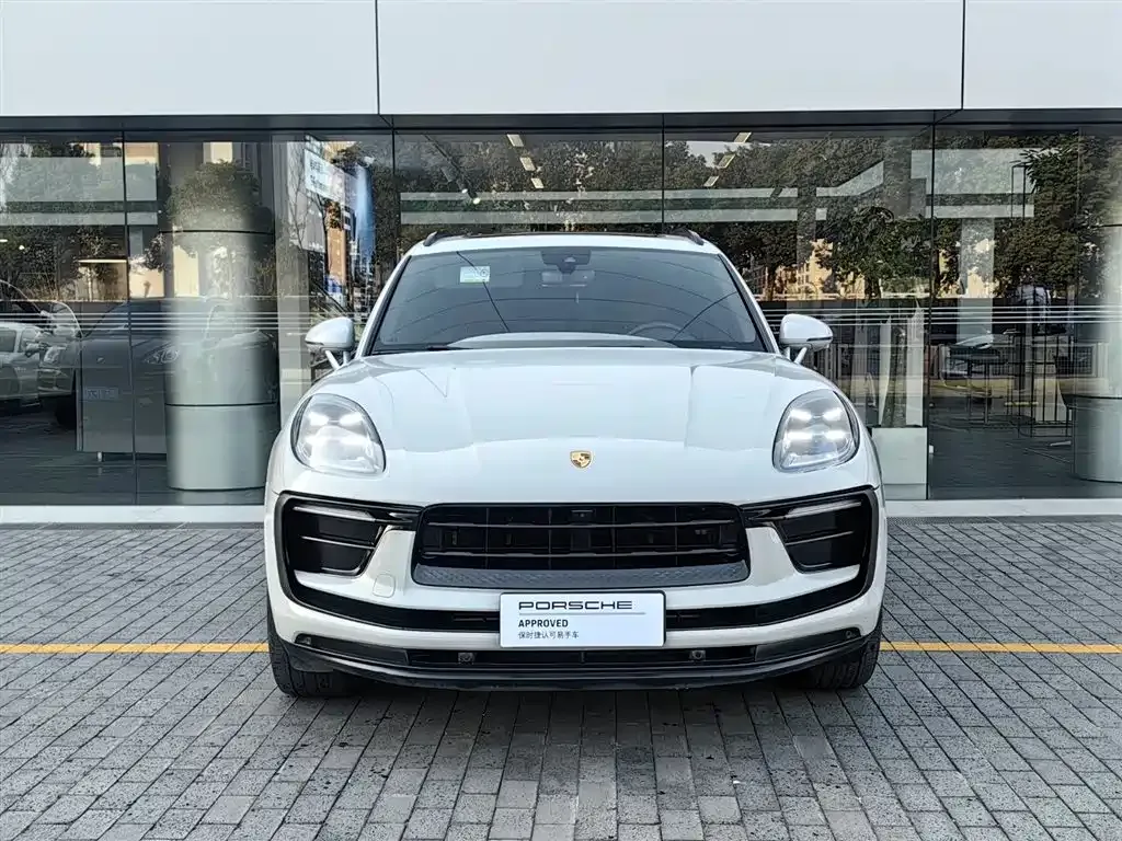Porsche Macan — фото 9