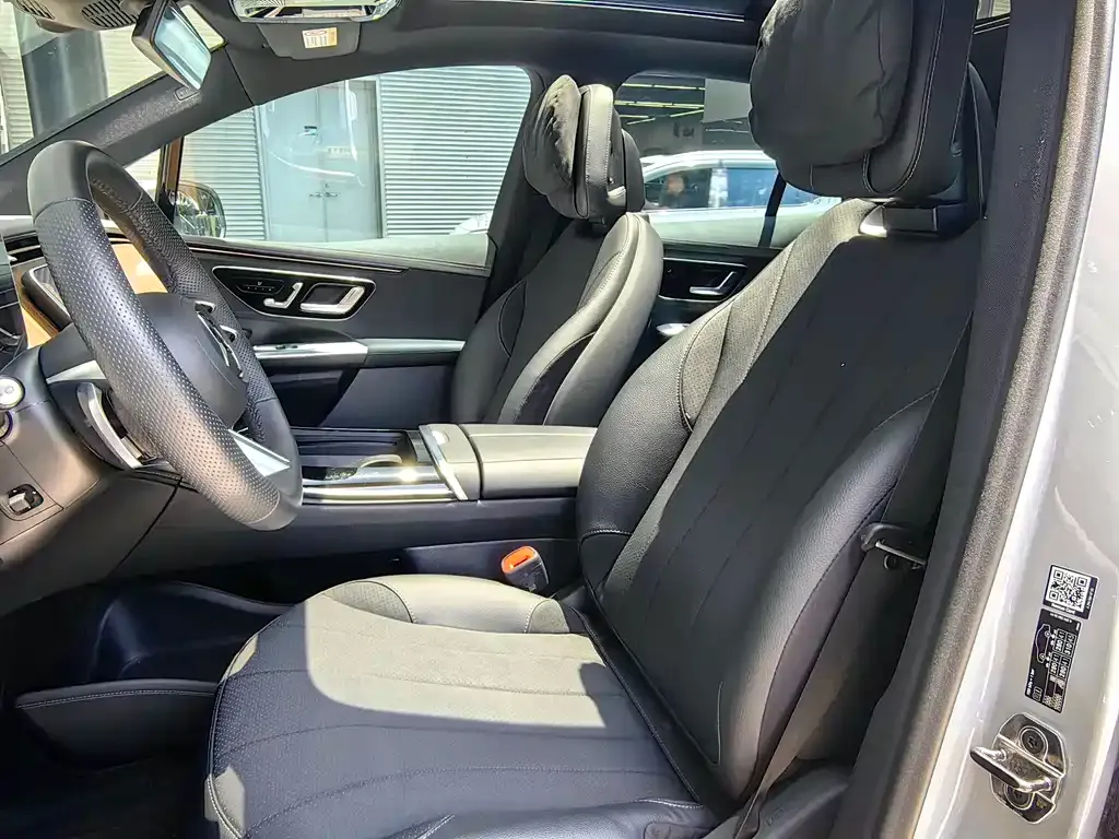 Mercedes-Benz EQE SUV — фото 2