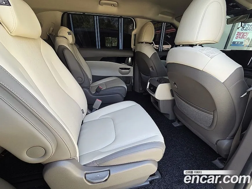 Kia Carnival — фото 2