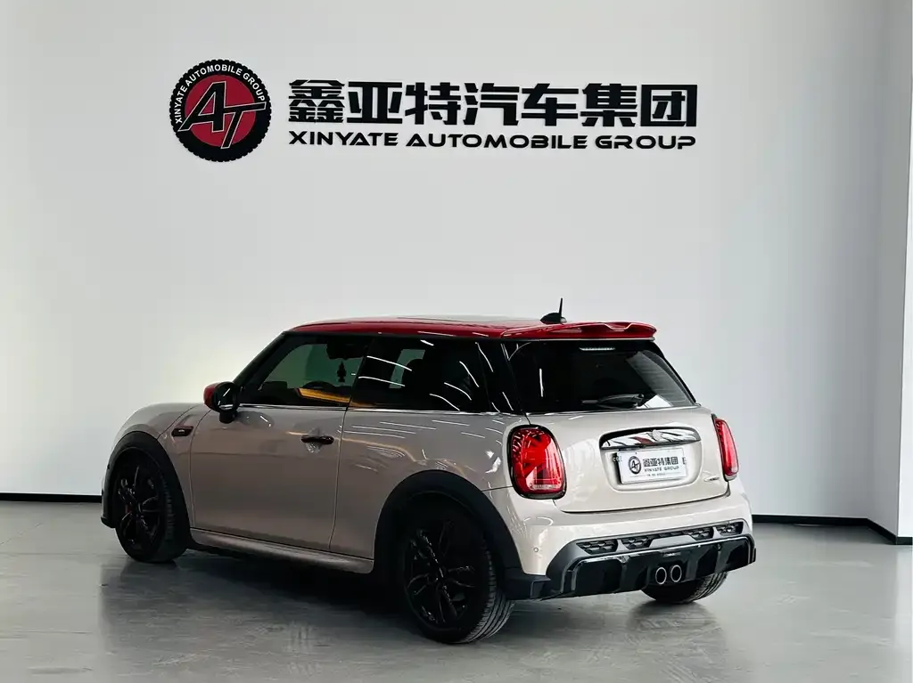 MINI JCW (John Cooper Works) — фото 2