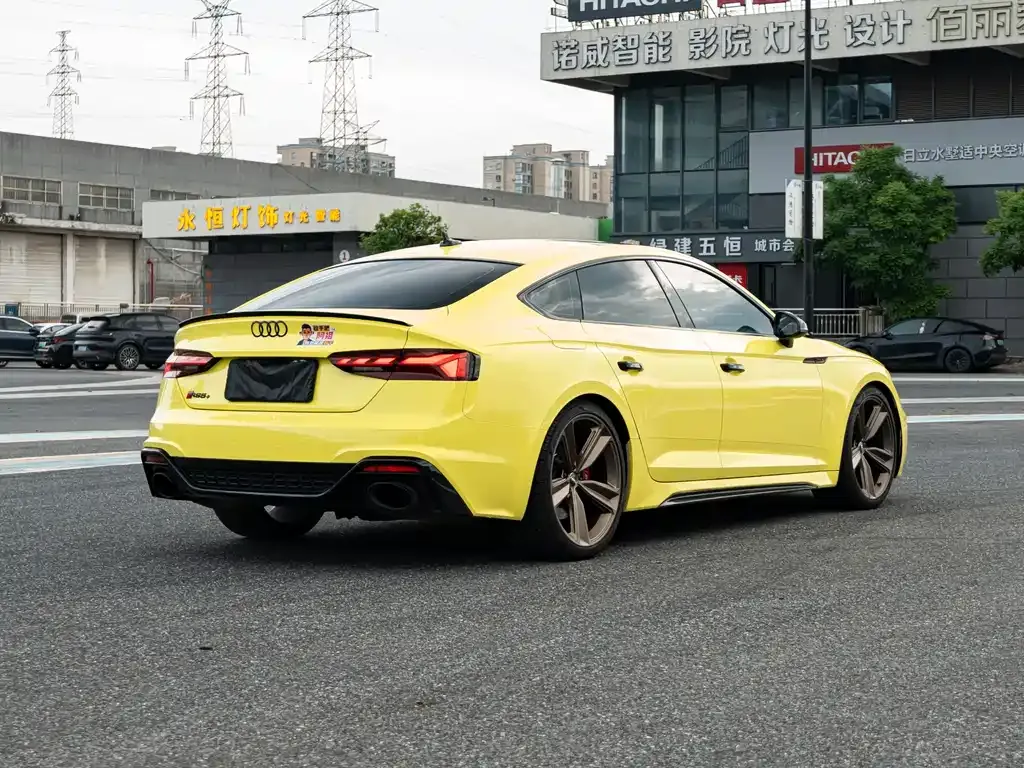 Audi RS 5 — фото 9