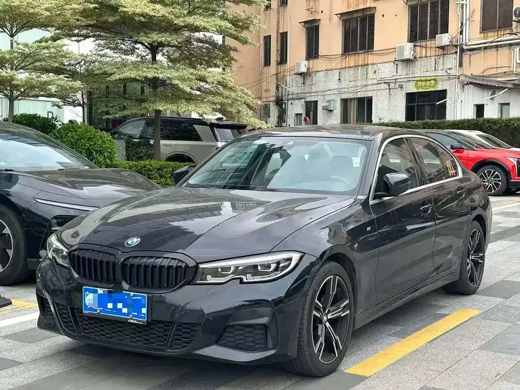 BMW 3 Series — фото 1