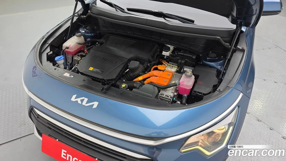 Kia Niro — фото 10