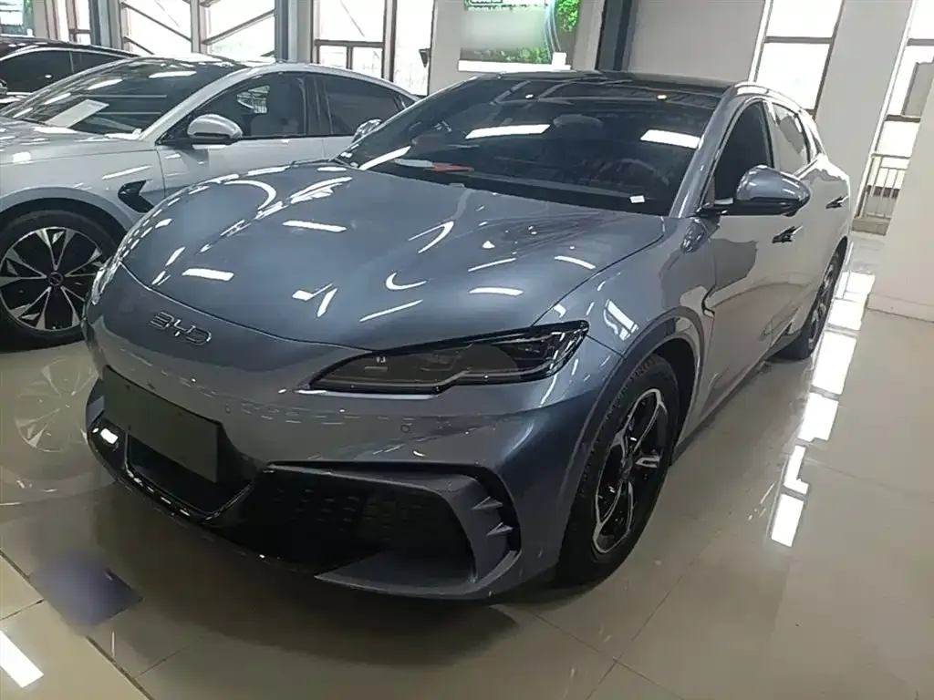 BYD Seal 06GT — фото 1