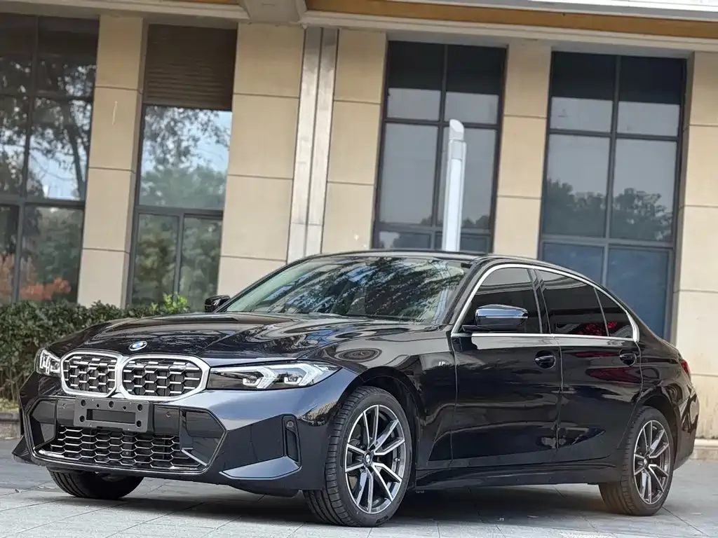 BMW 3 Series — фото 1