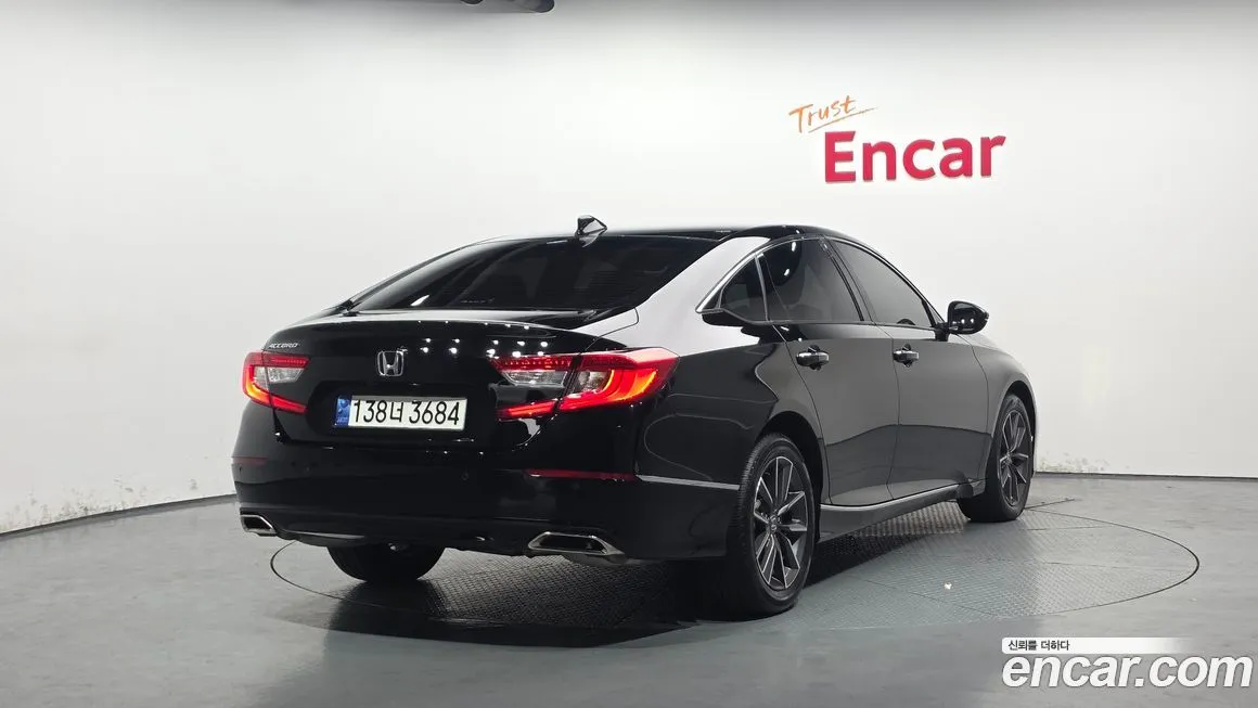 Honda Accord — фото 5