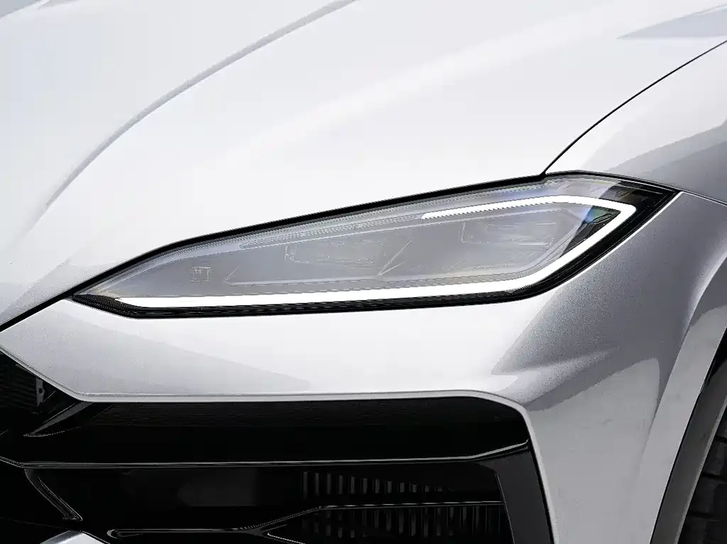 Lamborghini Urus SE — фото 4