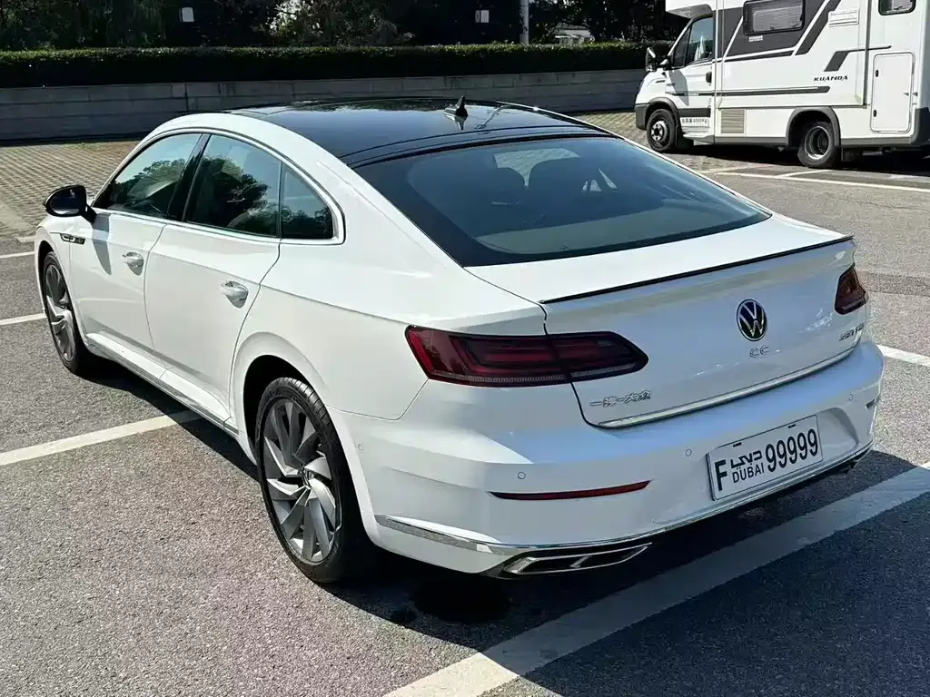 Volkswagen CC — фото 3