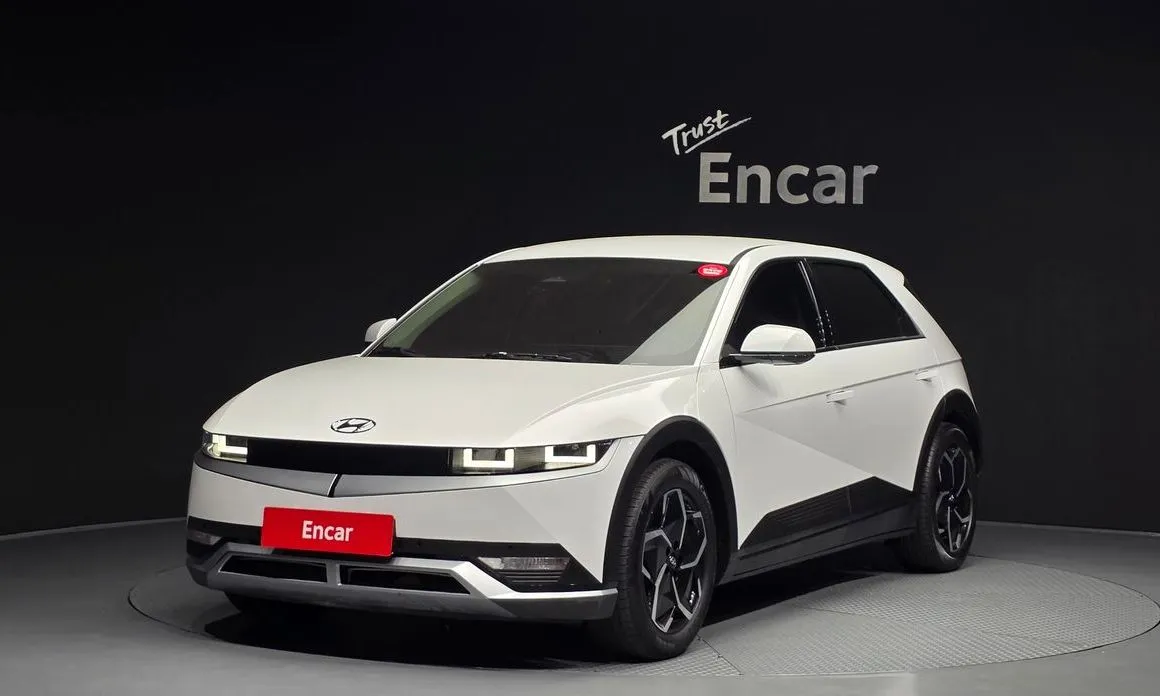 Hyundai Ioniq5 — фото 1