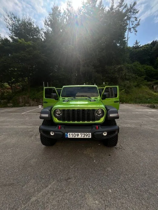 Jeep Wrangler — фото 8