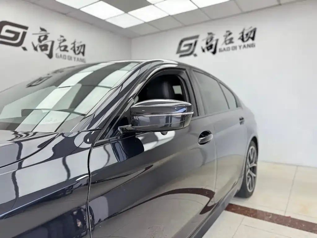 BMW 5 Series (Import) — фото 9