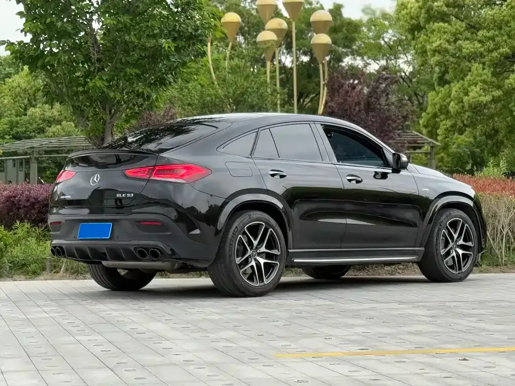 Mercedes-Benz GLE Coupe AMG — фото 9