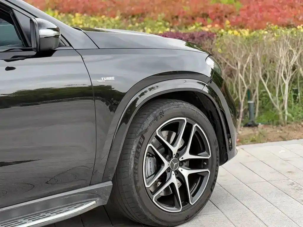 Mercedes-Benz GLE Coupe AMG — фото 7