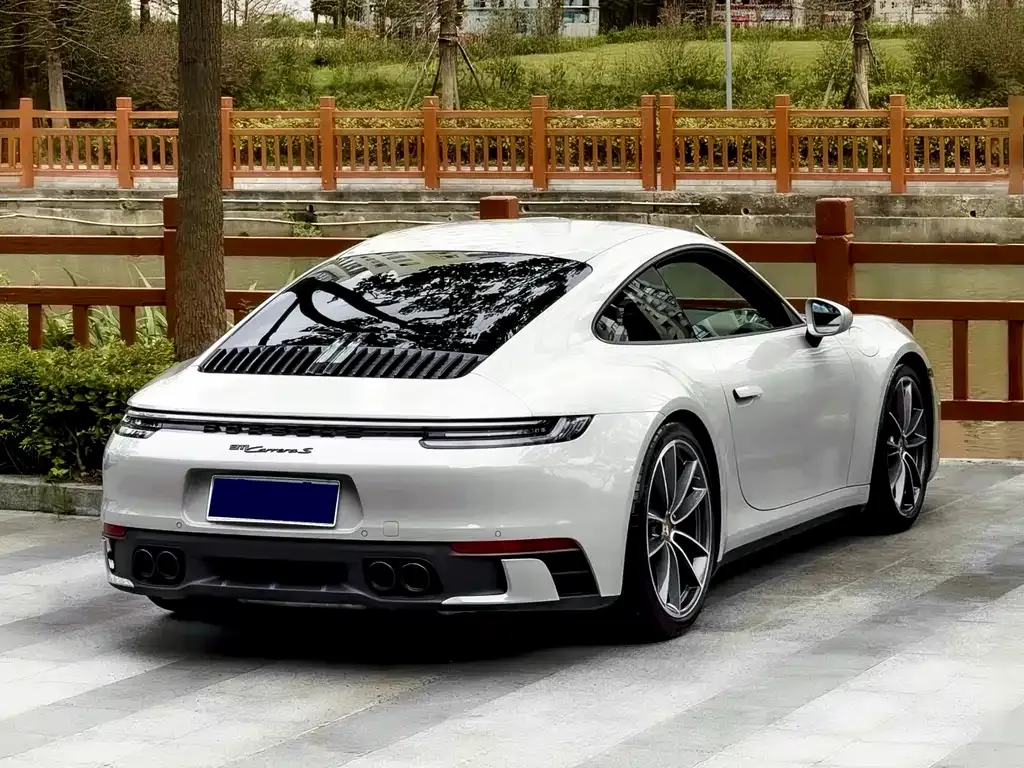 Porsche 911 — фото 10