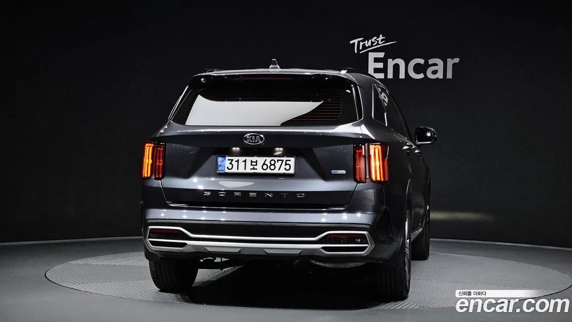 Kia Sorento — фото 4