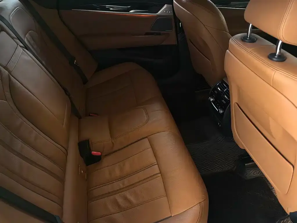 BMW 6 Series GT — фото 2