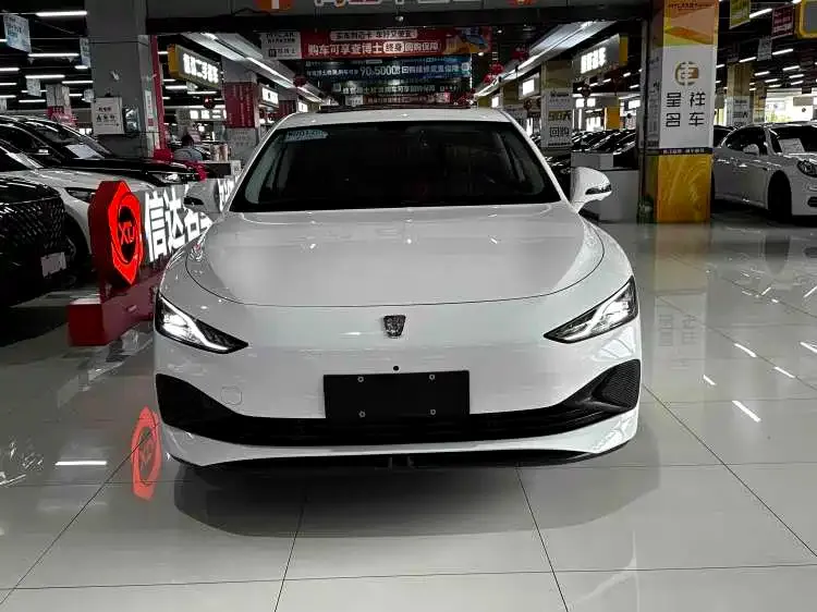Roewe D7 — фото 10