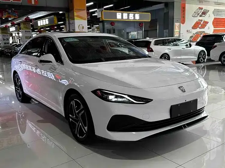 Roewe D7 — фото 4
