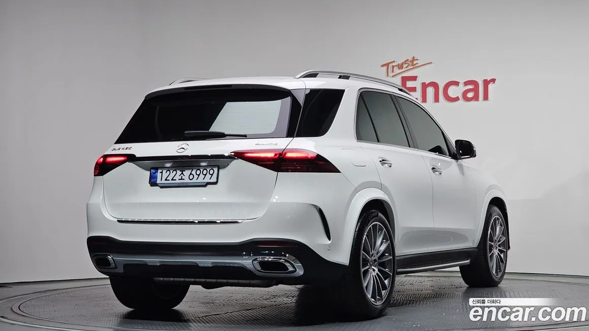 Mercedes-Benz GLE-Class — фото 2