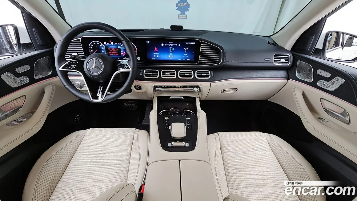 Mercedes-Benz GLE-Class — фото 10