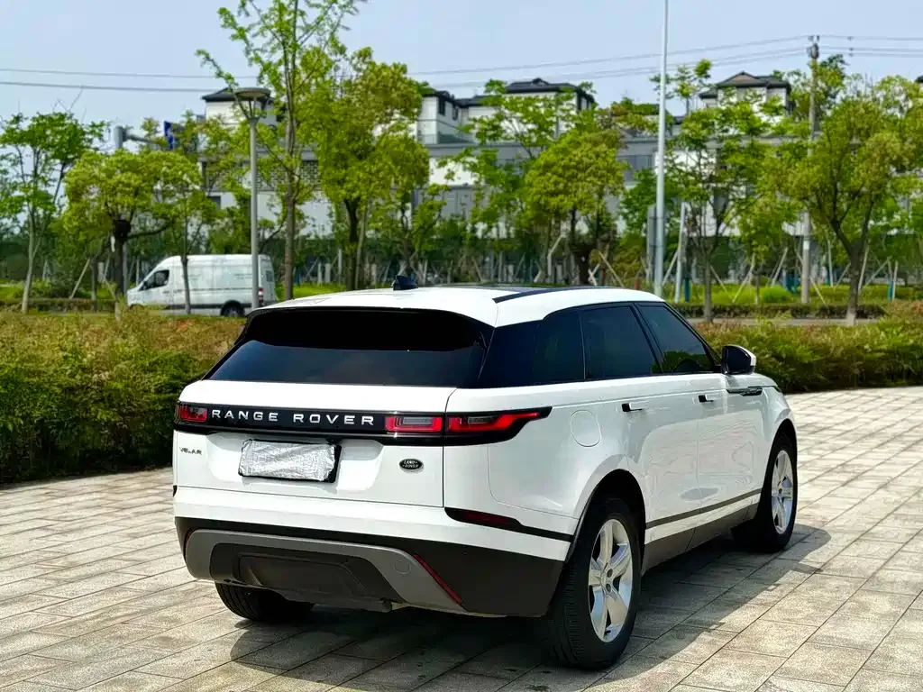 Land Rover Velar — фото 6