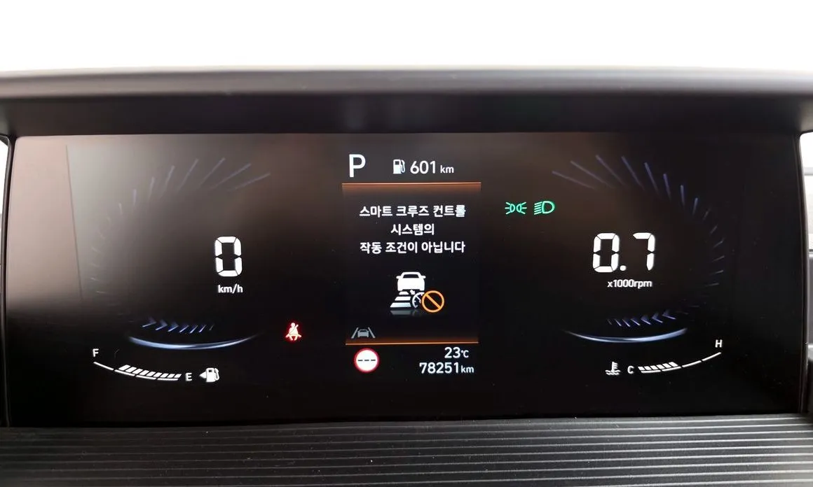 Hyundai Staria — фото 3