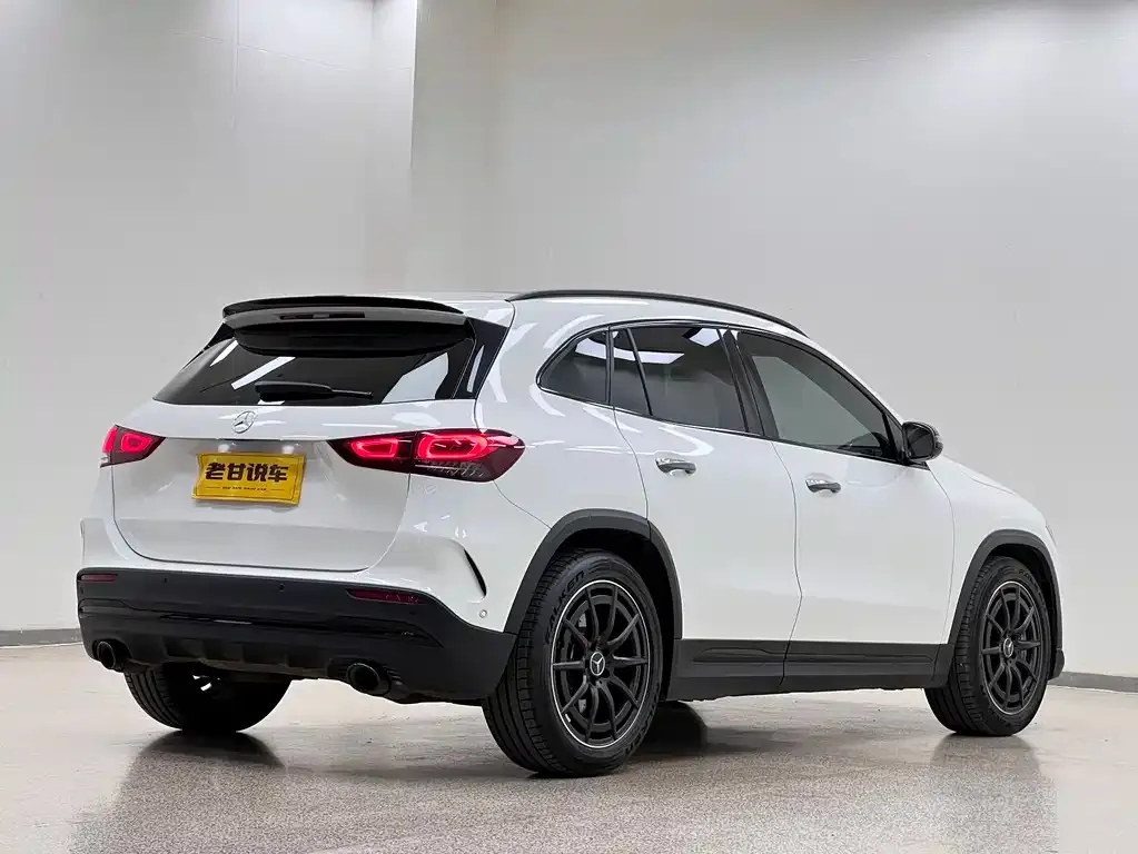 Mercedes-Benz GLA AMG — фото 4