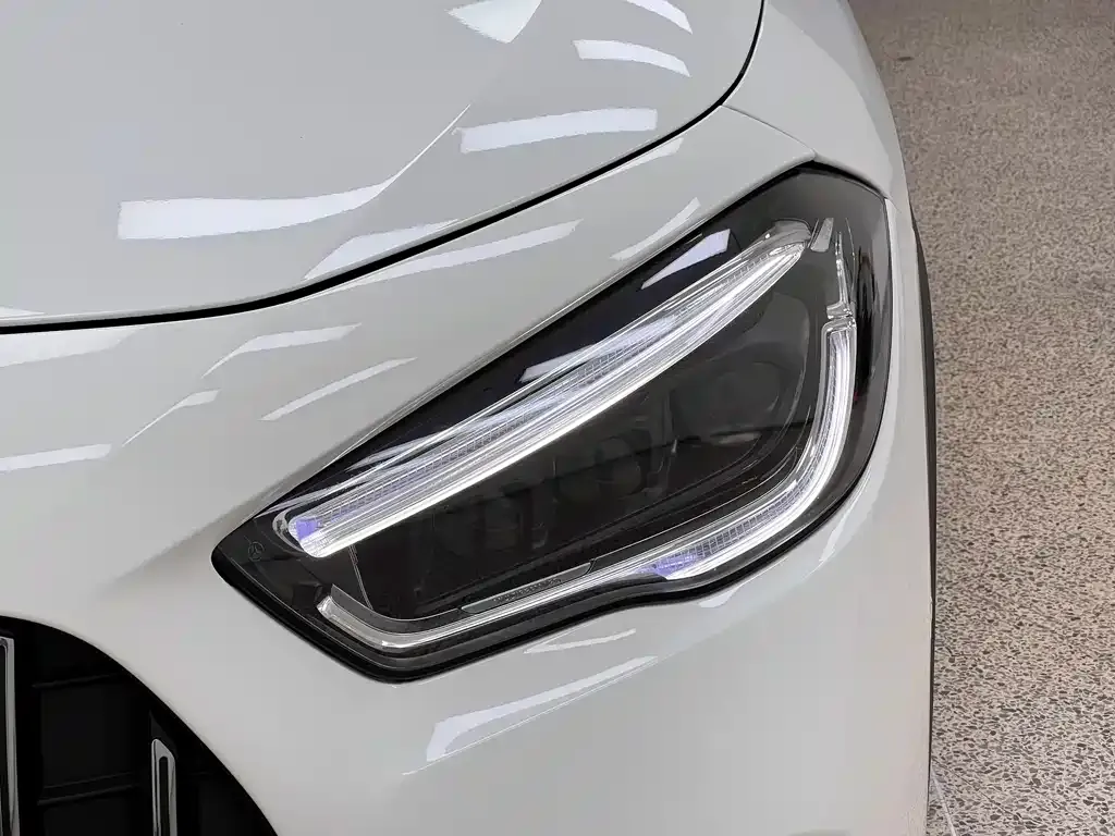 Mercedes-Benz GLA AMG — фото 10