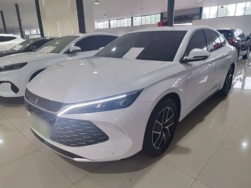 BYD Qin L — фото 1
