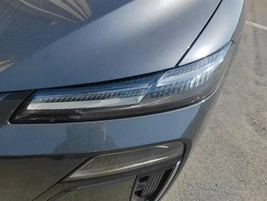Roewe M7 DMH — фото 10