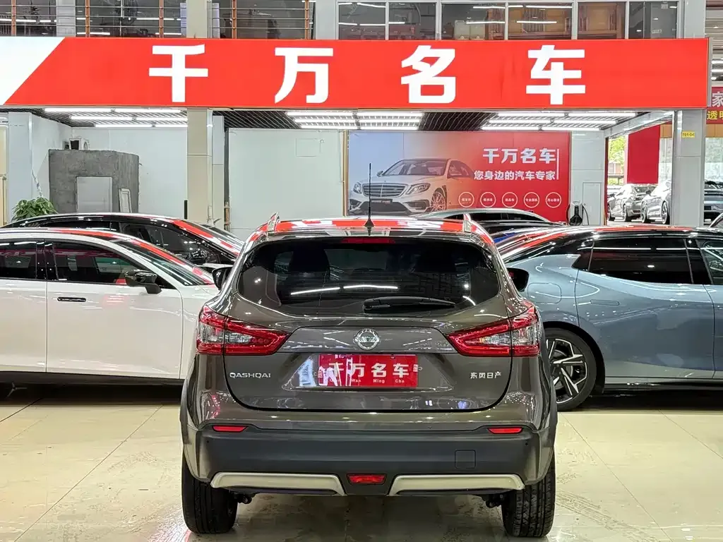 Nissan Qashqai — фото 6