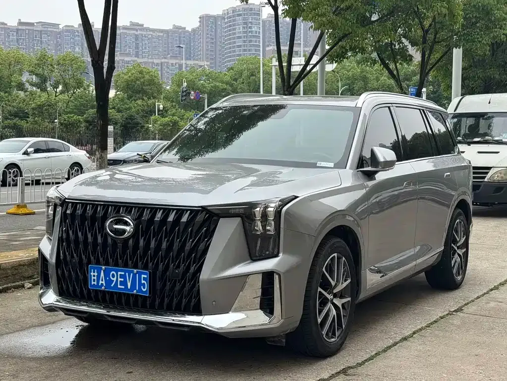 GAC Motor Trumpchi GS8 — фото 1