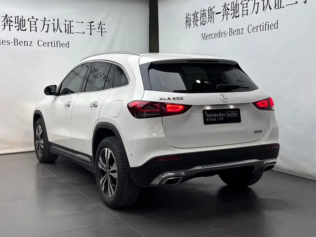 Mercedes-Benz GLA — фото 10