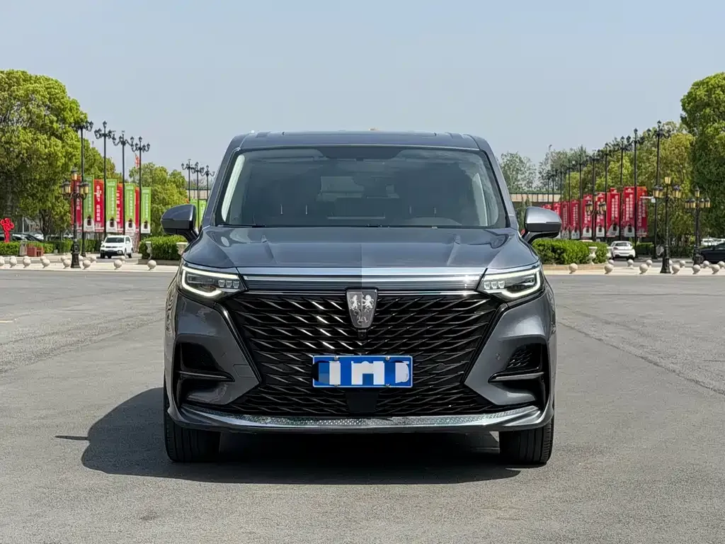 Roewe iMAX8 — фото 2