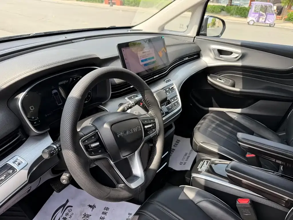 Roewe iMAX8 — фото 4