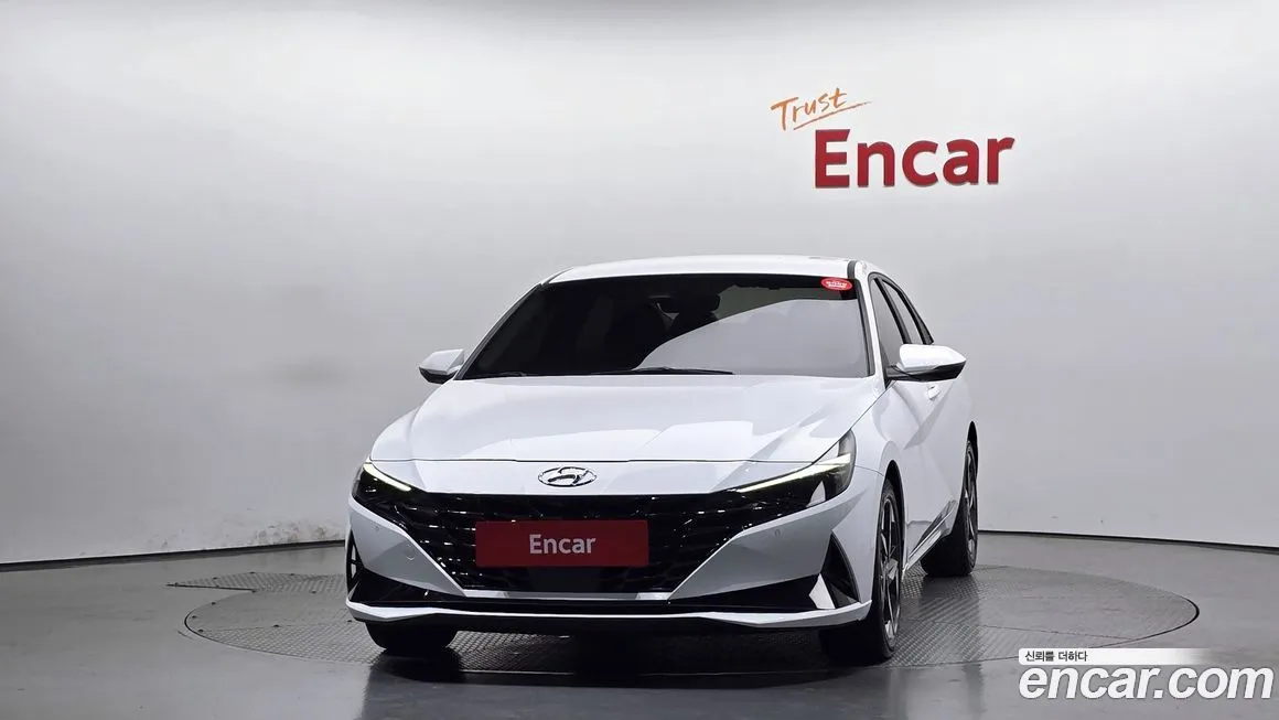 Hyundai AVANTE — фото 2