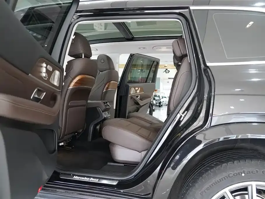 Mercedes-Benz GLS — фото 5