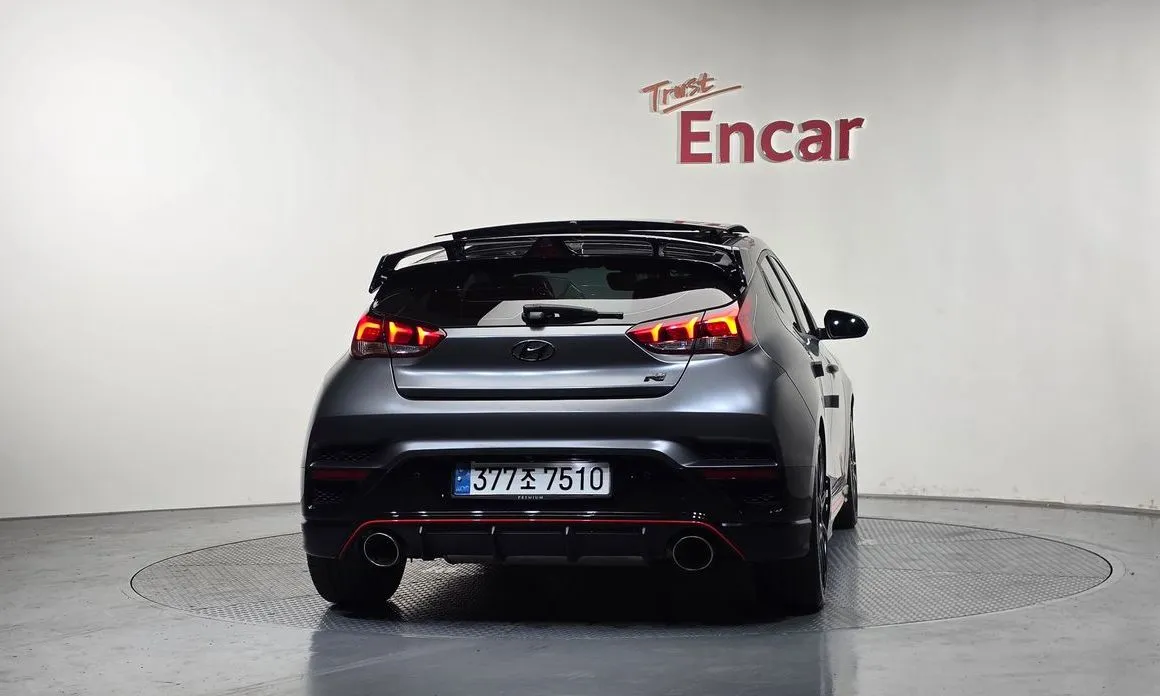 Hyundai Veloster — фото 4
