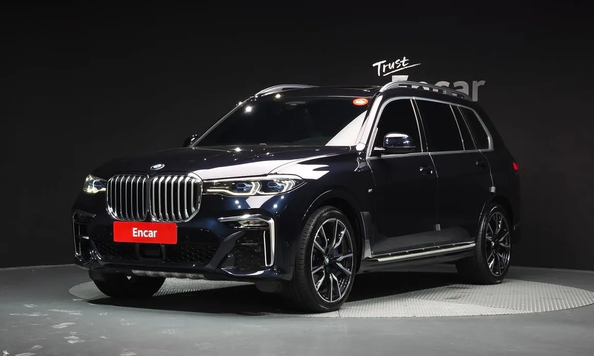 BMW X7 — фото 1