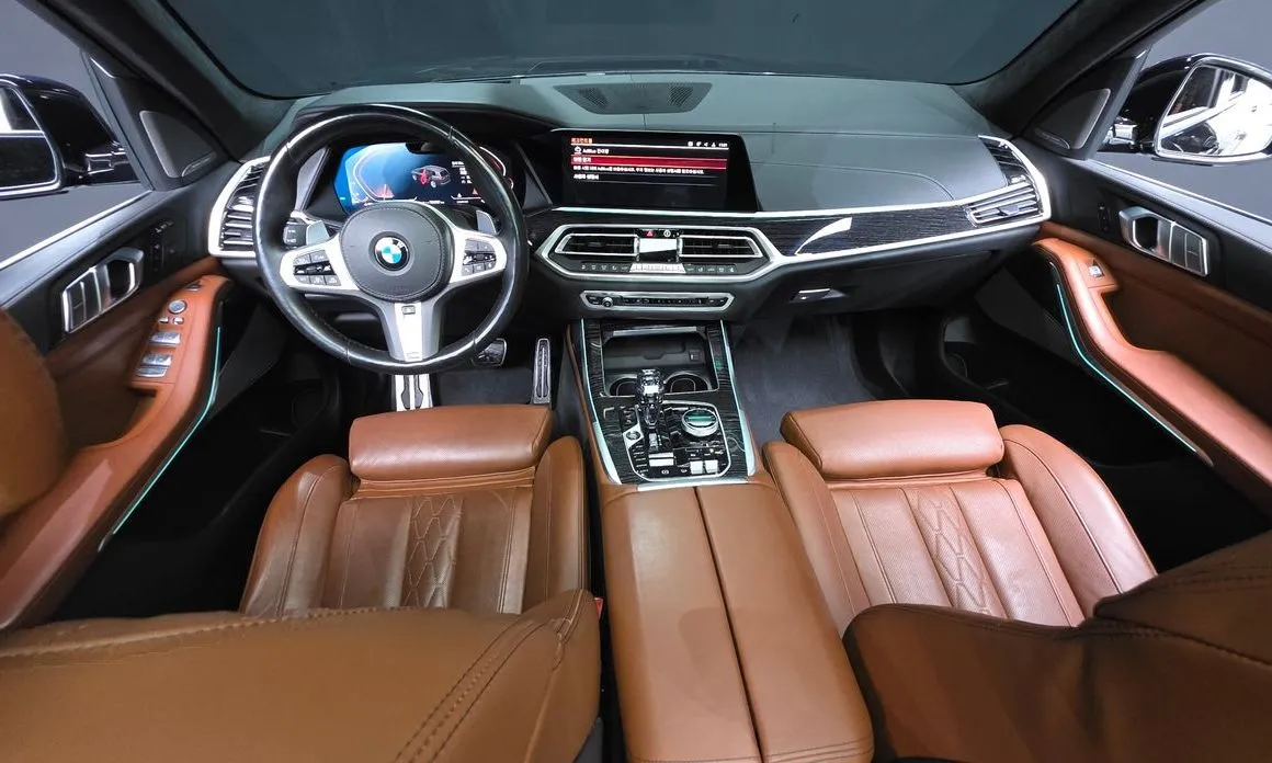 BMW X7 — фото 9